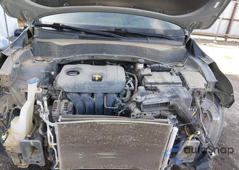 2022 Kia Seltos Lx из США, поврежденный, VIN KNDEPCAA8N732966